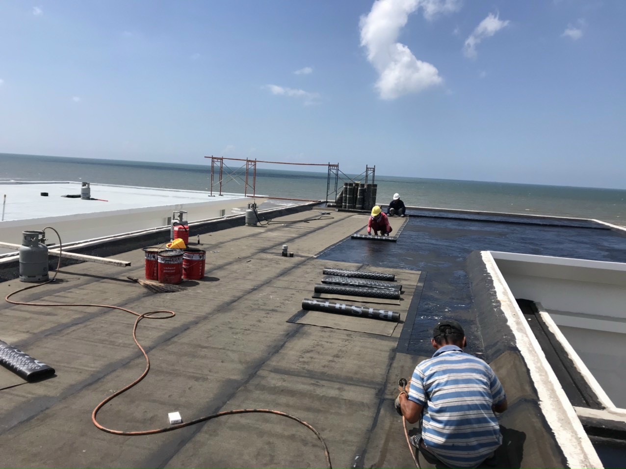 báo giá chống thấm sàn mái tại phú nhuận