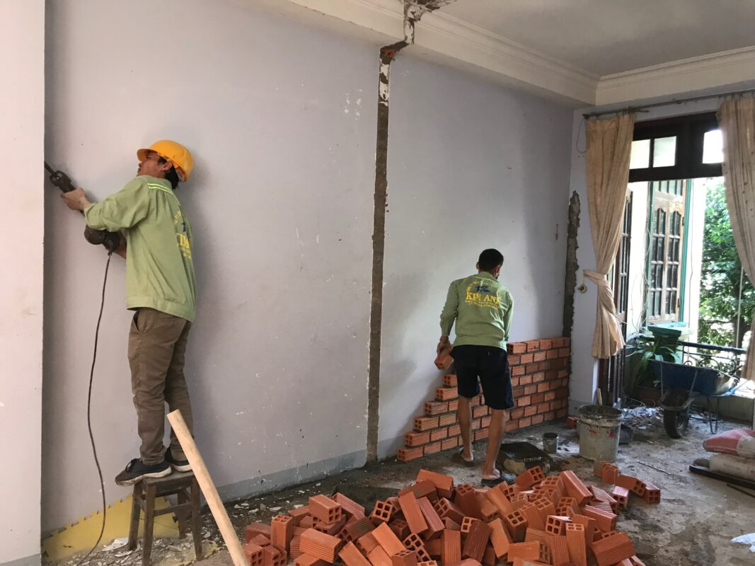 Báo Giá Sửa Chữa Nhà Trọn Gói Tại Quận 5: Dịch Vụ Uy Tín Từ Minh Hưng Phát Báo Giá Sửa Chữa Nhà Trọn Gói Tại Quận 5: Dịch Vụ Uy Tín Từ Minh Hưng Phát