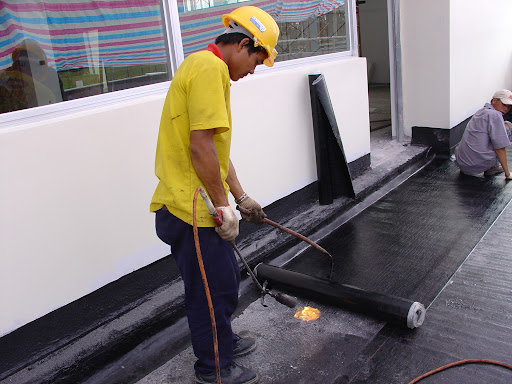 Dịch vụ chống thấm sàn mái tại Tân Phú 